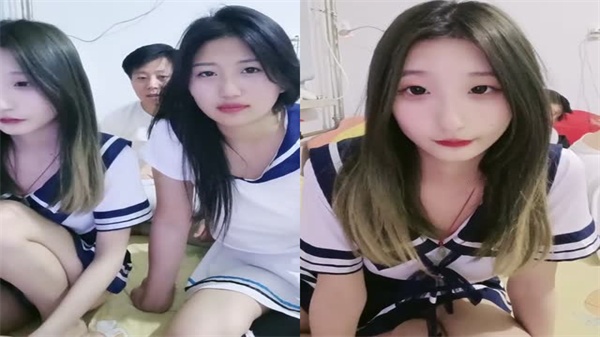 清纯学生妹付费裸聊直播间 3D立体双乳颤动激情性爱大秀